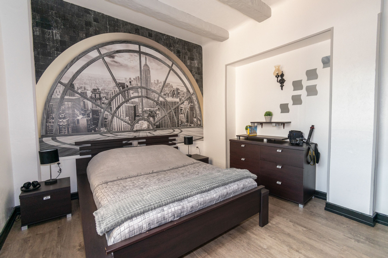 Bedroom 25