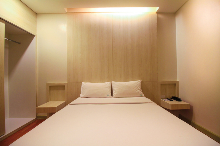 Bedroom 13