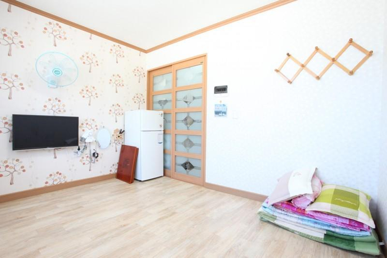 Others 4, Samcheok Yonghwa Beach Pension, Samcheok
