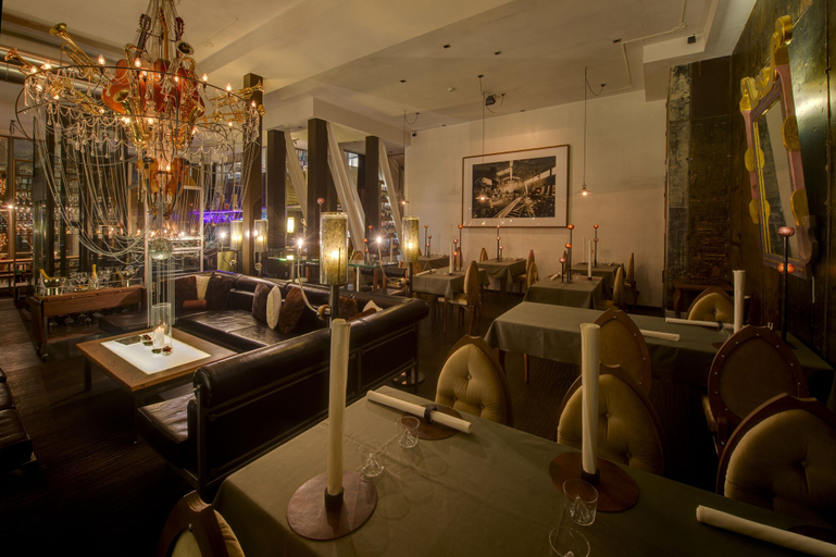 Food & Drinks 5, Backstage Boutique SPA Hotel, Visp