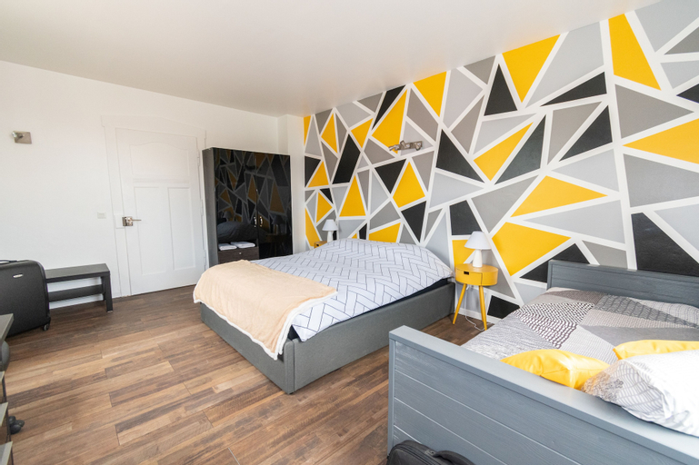 Bedroom 26