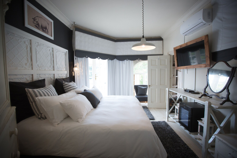 Bedroom 2, Schoon Huis Manor, Ekurhuleni