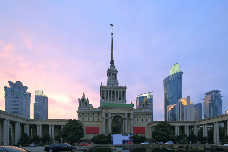 Nearby Landmark 3, Jingyi Apartment, Shanghai