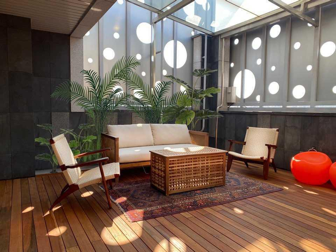 De Urban Hotel, Gangseo
