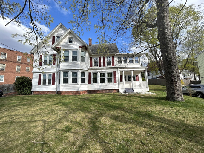 Exterior & Views, Cheney Bros Hill Top Mansion, Hartford
