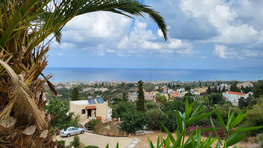 Others 5, The Room Is Very Spacious, Clean, Well Equipped, Crete