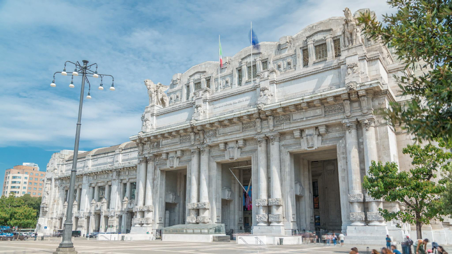 Feel Like Home In Milan, Milano