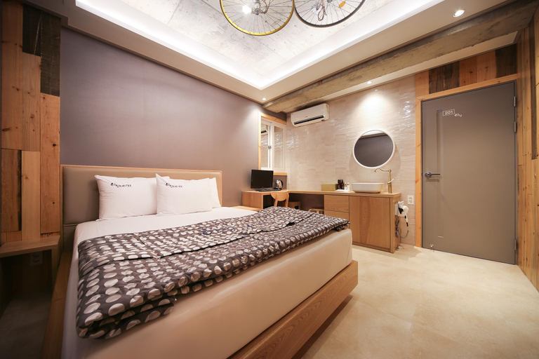 Bedroom 2, Gyeongsan Hayang, Gyeongsan