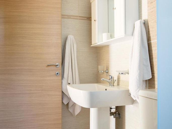 Bathroom, Ideal place for family near the beach with garden, Crete