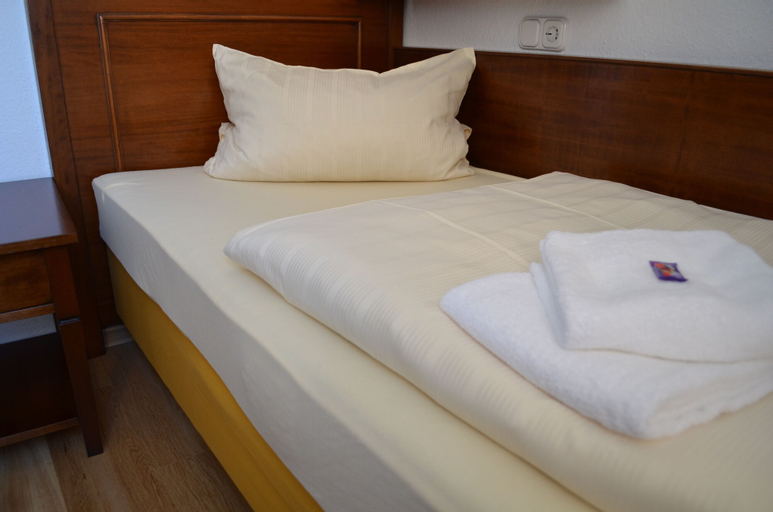 Bedroom 8