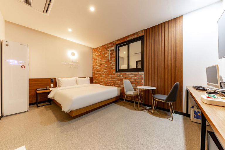 Bedroom 2, Jinju Hotel VOVO, Jinju