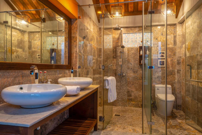 Bathroom 5, Hoi An Chic Green Retreat, Da Nang