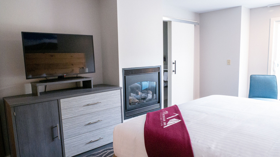 Bedroom 3, Mountain Inn at Killington, Rutland