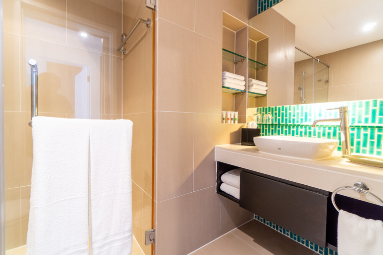 Bathroom 1