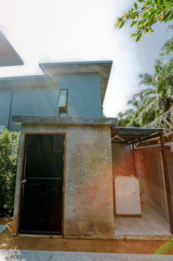 Aonang nine pool villa2, Mueang Krabi