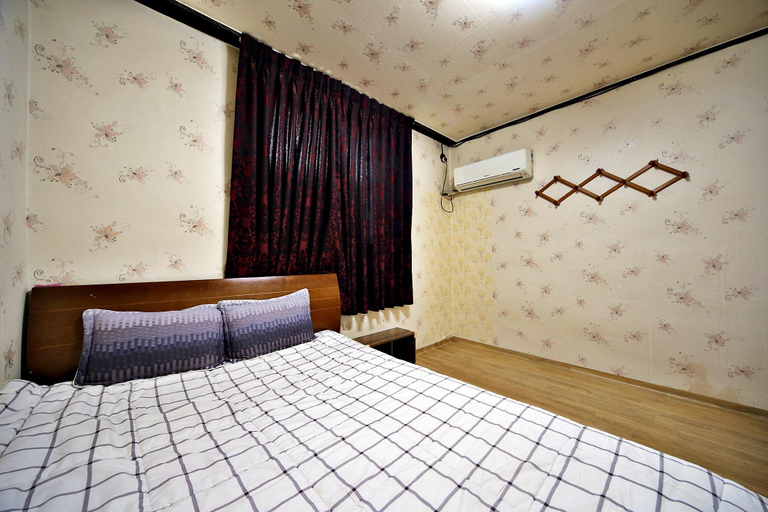 Bedroom 2, Geochang Saehanjang, Geochang