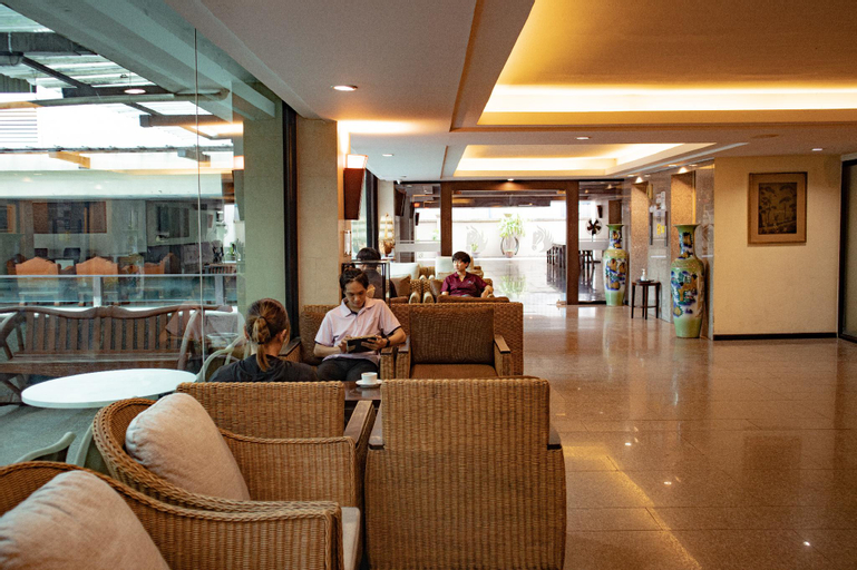 Food & Drinks 5, Royal Panerai Hotel, Muang Chiang Mai