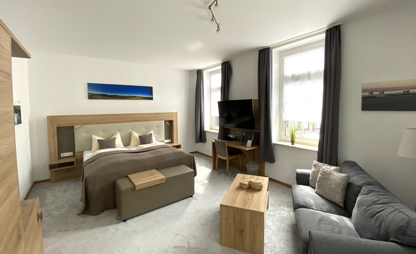 Bedroom 10