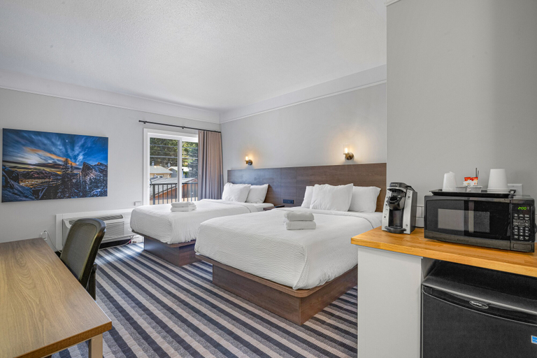 Bedroom 4, Northwinds Hotel Canmore, Division No. 15