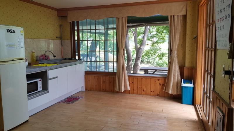 Others 2, Nonsan Daedunsan Aria Pension, Geumsan
