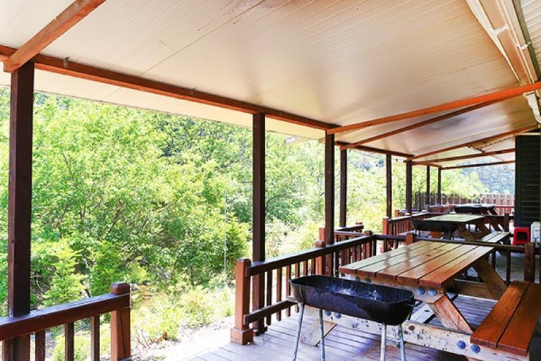 Others 4, Gapyeong Solomon Pension, Gapyeong