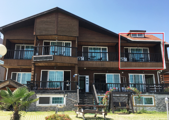 Ulsan Mongdol Pension, Buk