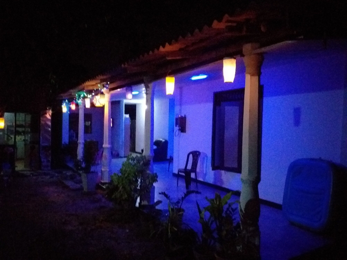 Exterior & Views 2, Erandi Holiday Home, Katana