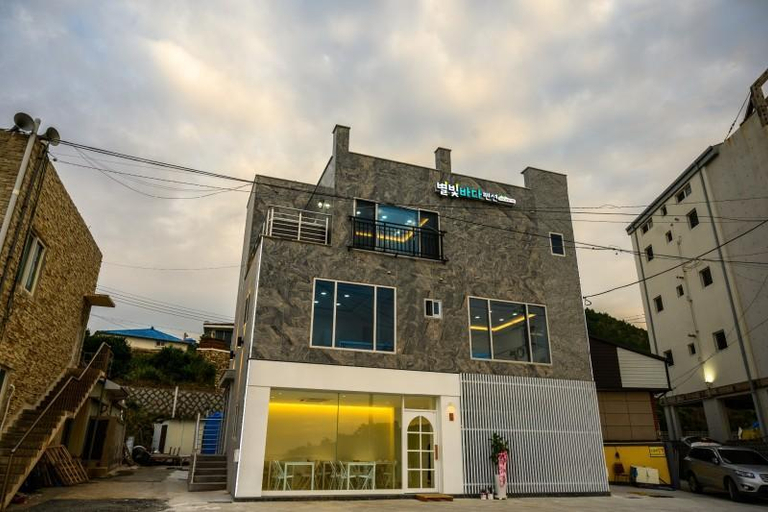 Exterior & Views 1, Pohang Starlight Sea Pension, Pohang