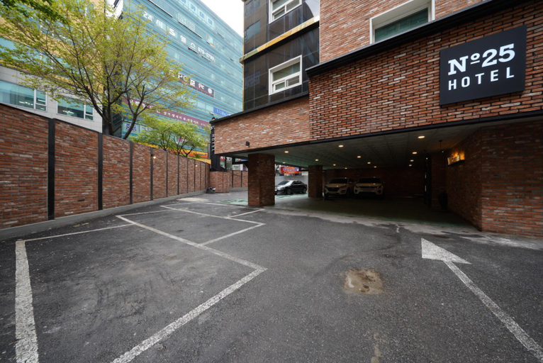 Others 3, Goyang (Haengsin) N.25, Goyang