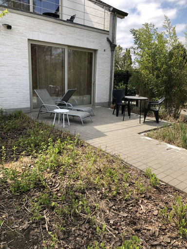 Exterior & Views 2, B&B De Witte Merel Deluxe, Limburg