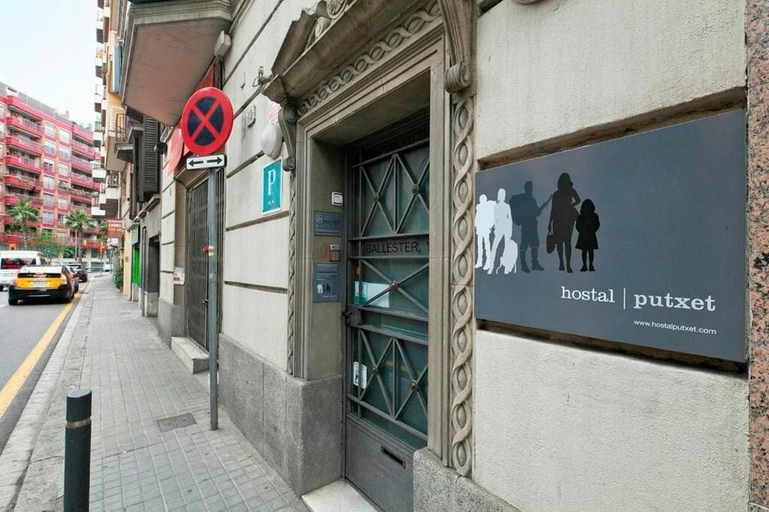 Exterior & Views 2, Hostal Putxet by gaiarooms, Barcelona