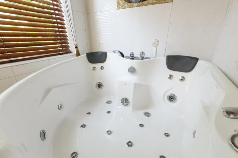 Bathroom 3, Gapyeong Adagio Pension, Gapyeong