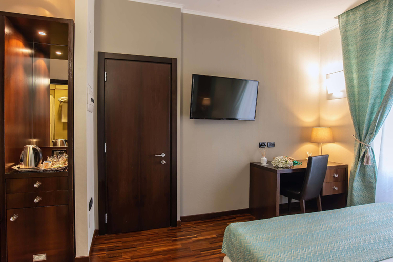 Bedroom 4, Merulana Inn Guest House, Roma