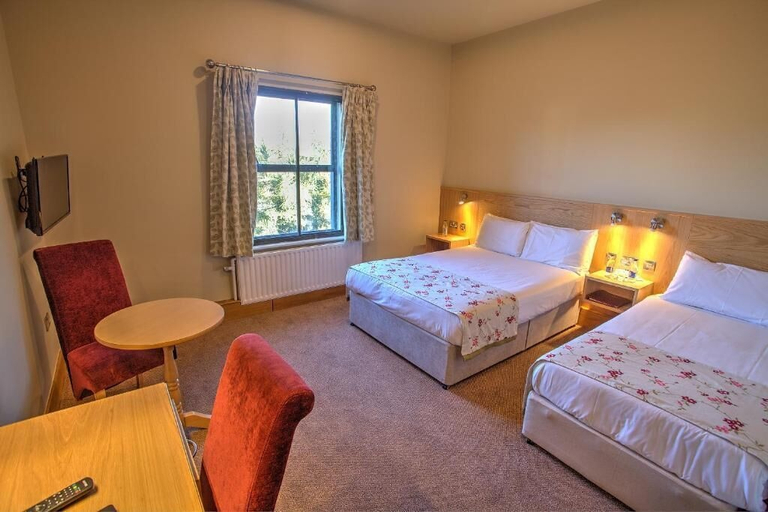 Bedroom 3, The Lucan Spa Hotel, Dublin