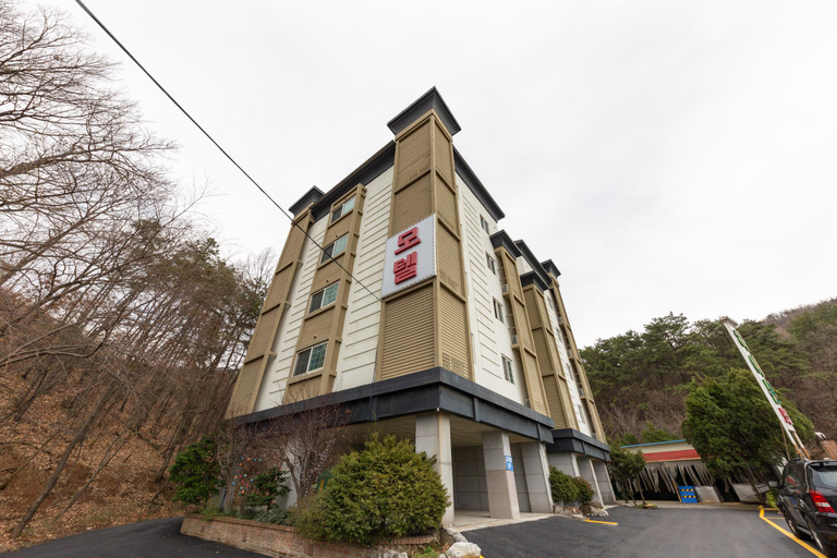 Exterior view 3, Anseong Highborn, Ansoeng