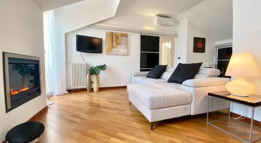 CasaViva - Central Seaview Penthouse in Camogli, Genova