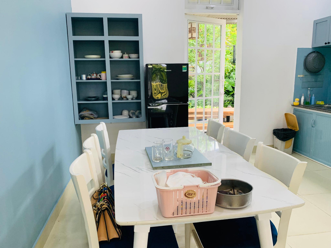 Dining Room 19