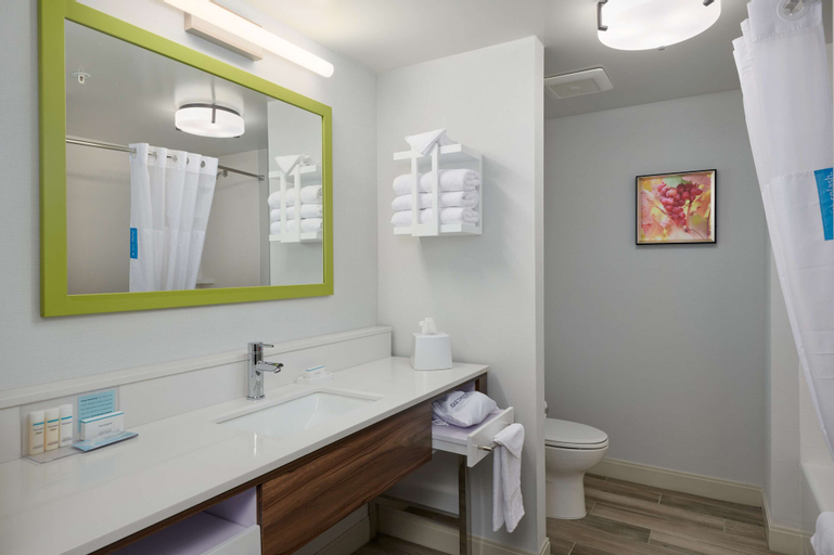 Bathroom 8