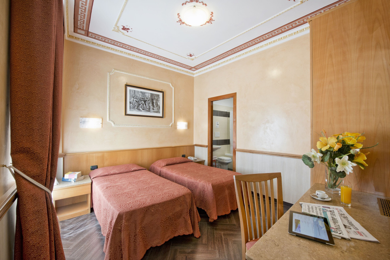Bedroom 3, Hotel Marco Polo, Rome