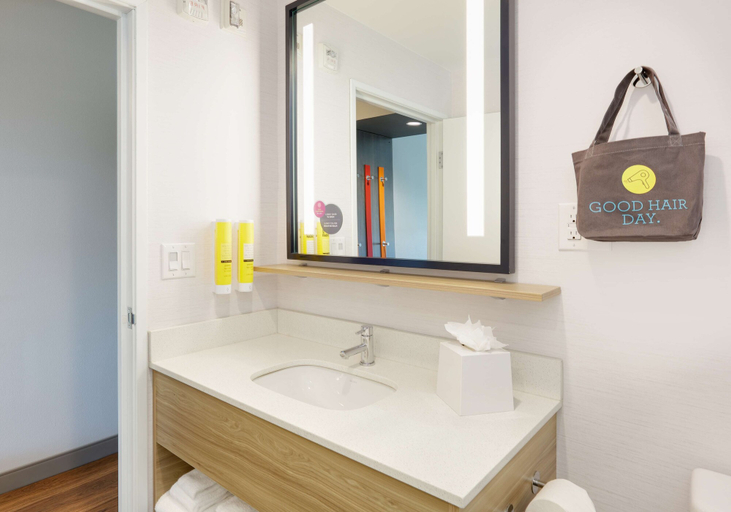 Bathroom 5, Tru By Hilton Euless DFW West, Tarrant