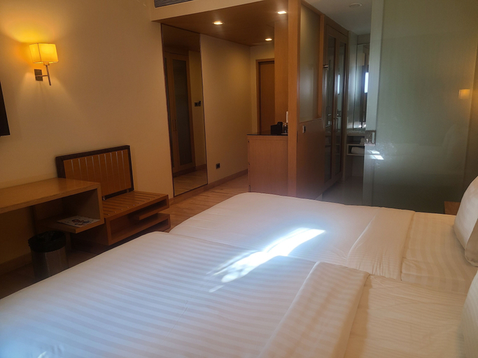 Bedroom 4, Novotel Hyderabad Airport, Ranga Reddy