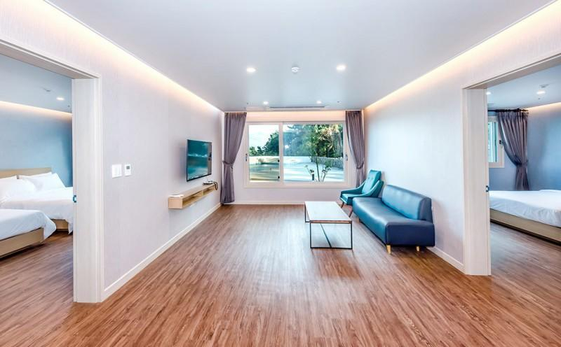 3, Seogwipo J and B Family Hotel, Seogwipo