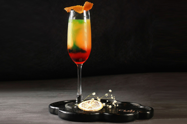 Food & Drinks 17