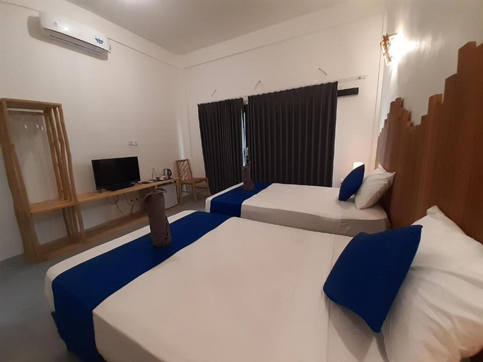 Bedroom 8