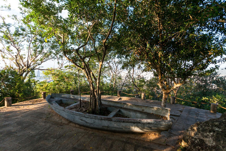 Nearby Landmark