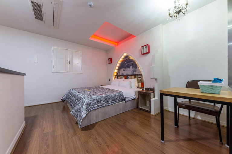 Bedroom 2, Okcheon J and B Self check-in Motel, Okcheon