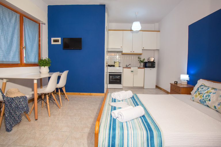 Bedroom 2, Saint John Villa Apartments, Central Macedonia
