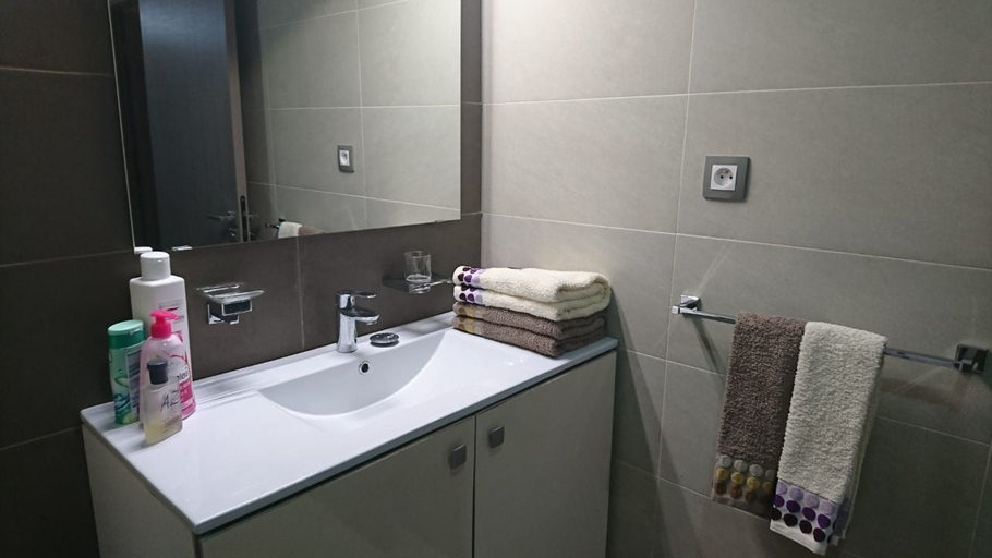 Bathroom 3, Artistica Suite - Central Park, Mohammedia