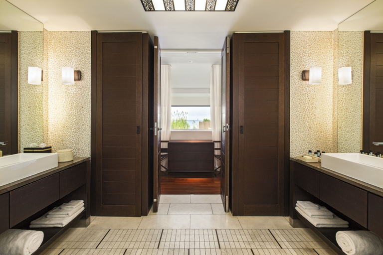 Bathroom 5, The Romanos, a Luxury Collection Resort, Costa Navarino, Peloponnese