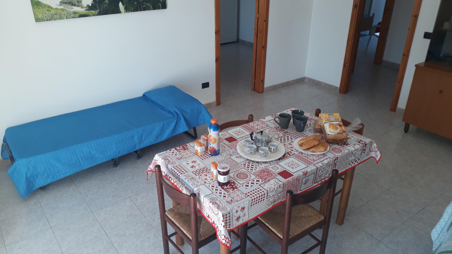 Others 3, Charming Holiday Home Near The Beach With A Terrace Parking Available, Pets, Lecce
